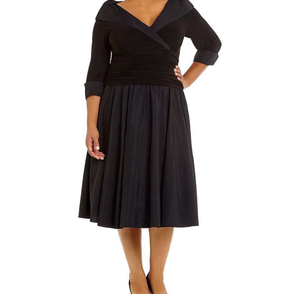 Women’s Plus Size 24W Dillards Black Dress